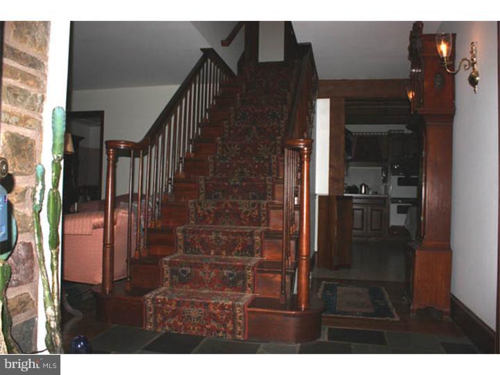 39 Wambold Road Green Lane, PA 18054 - Photo 2 of 22