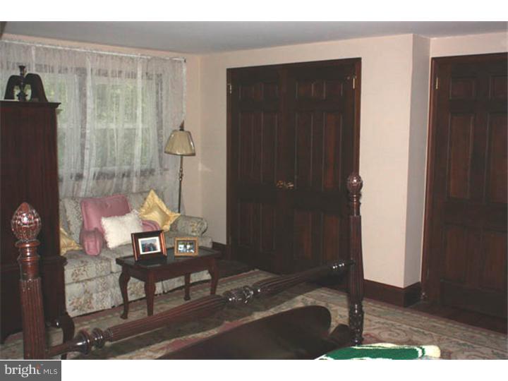 39 Wambold Road Green Lane, PA 18054 - Photo 14 of 22