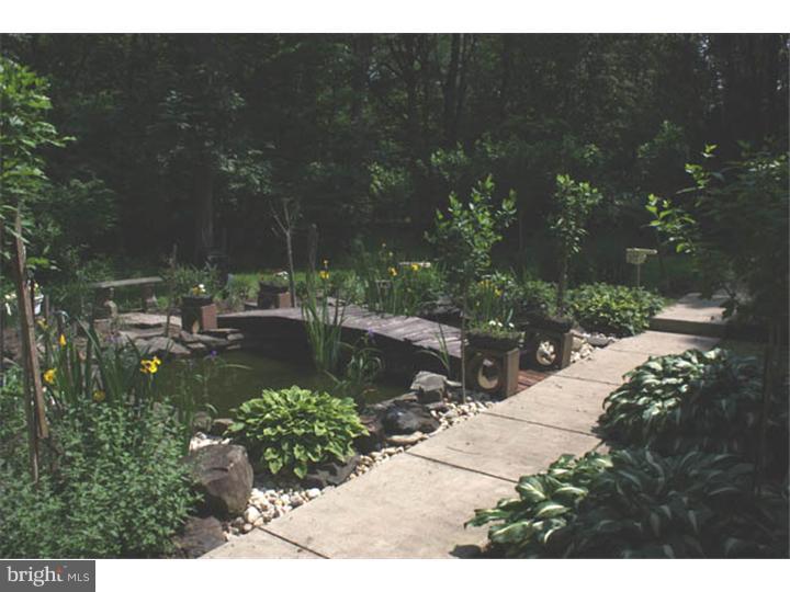 39 Wambold Road Green Lane, PA 18054 - Photo 15 of 22