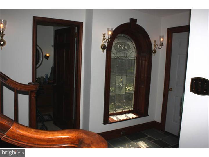 39 Wambold Road Green Lane, PA 18054 - Photo 3 of 22