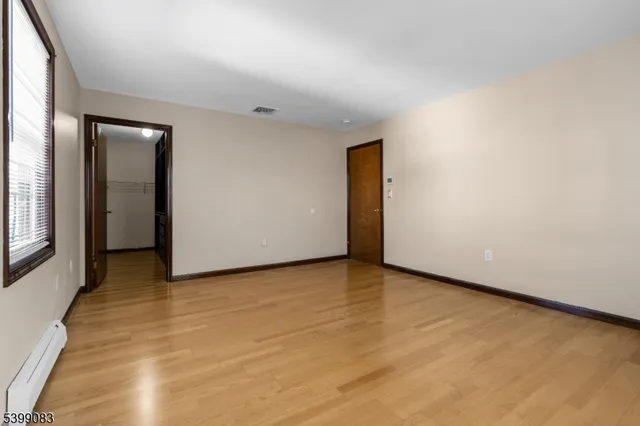 $500,000 | 79 Crane Street, Newark, NJ 07104