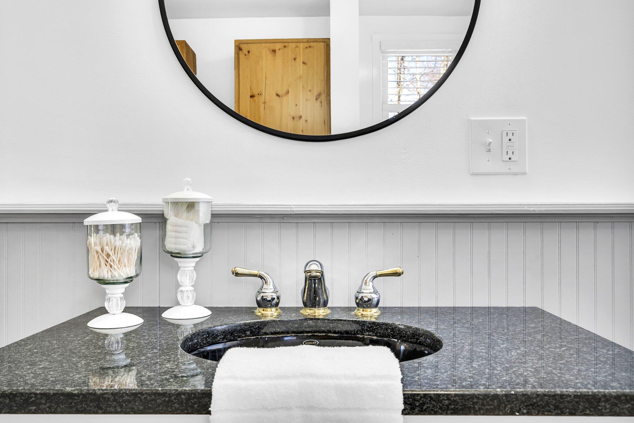 30 Yarmouth Road Gray, ME 04039 - Photo 52 of 120 First floor bathroom