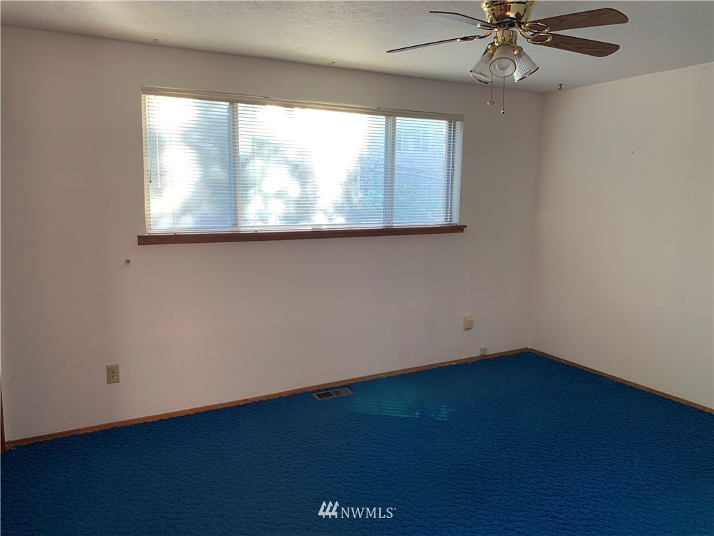5404 West Highland Road Everett, WA 98203 - Photo 7 of 17