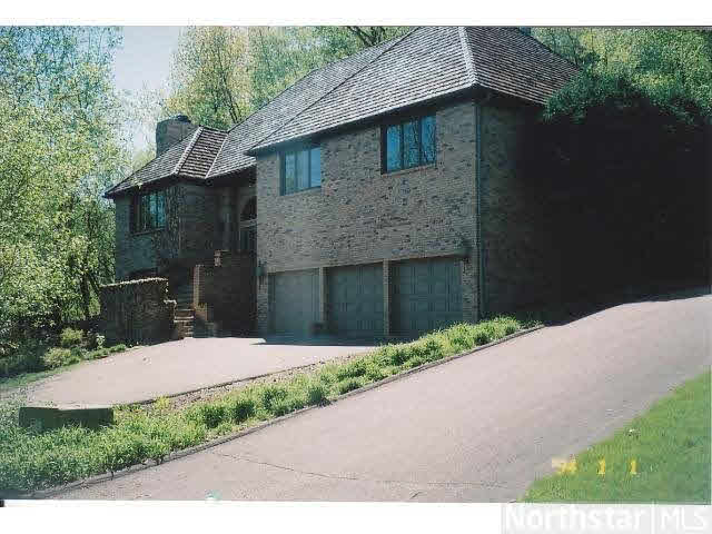 6408 Timber Ridge Edina, MN 55439 - Photo 1 of 17 Gallery Image 1