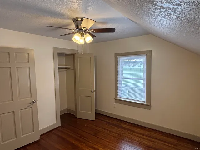 $154,000 | 450 East Wildwood Avenue, Fort Wayne, IN 46806