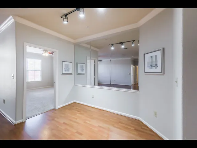 $259,000 | 1711 Old Spanish Trail, Unit 151, Houston, TX 77054