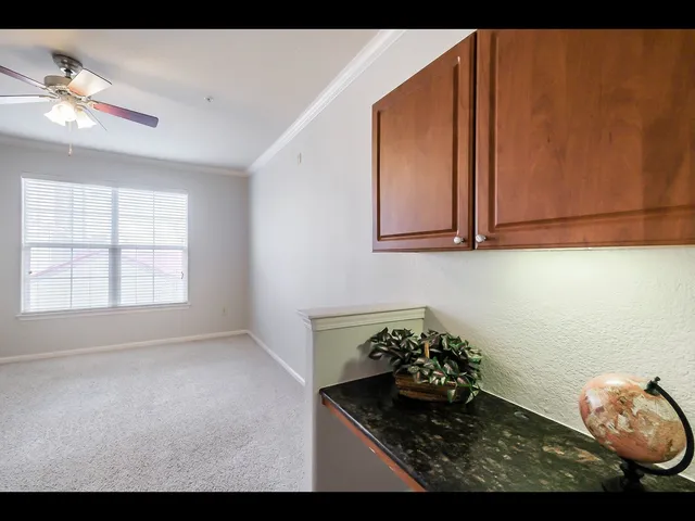 $259,000 | 1711 Old Spanish Trail, Unit 151, Houston, TX 77054