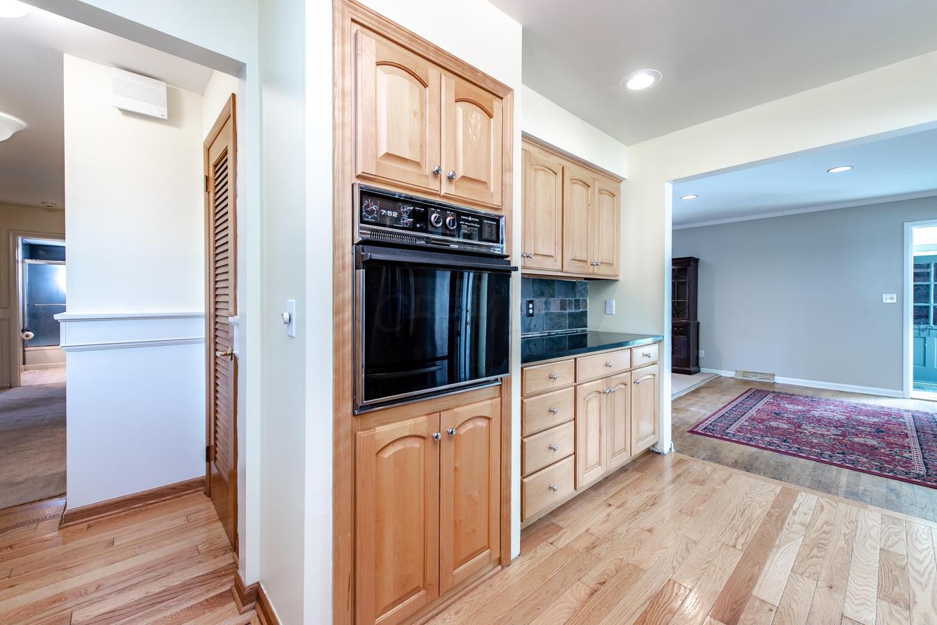3460 Kirkham Road Columbus, OH 43221 - Photo 11 of 28 Gallery Image 11