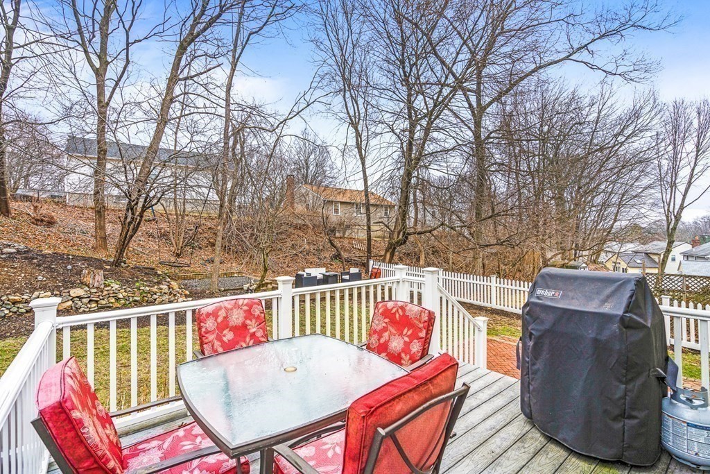130 Westgate Road Waltham, MA 02453 - Photo 16 of 18