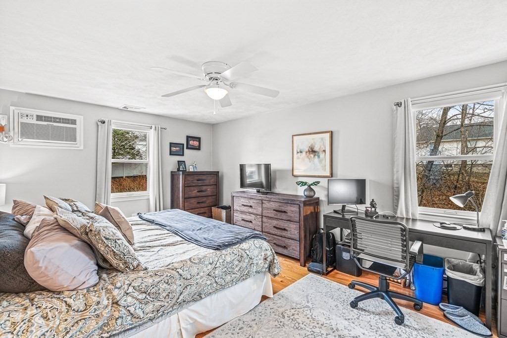 130 Westgate Road Waltham, MA 02453 - Photo 9 of 18