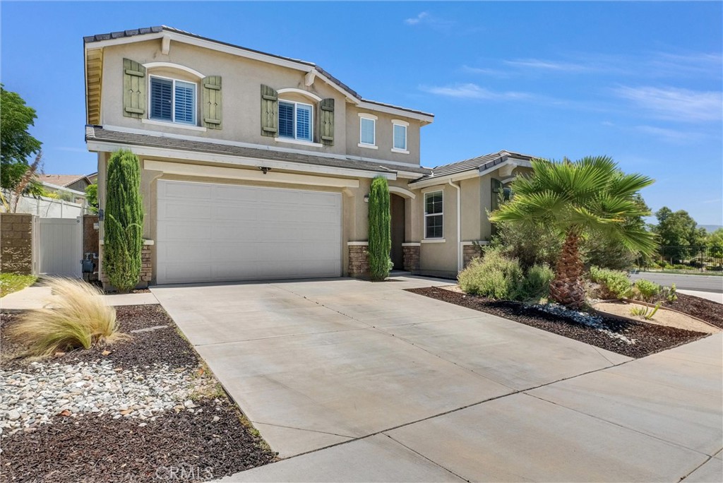 37656 Needlegrass Road Murrieta, CA 92563 - Photo 2 of 29 The large driveway is great for parking all your toys.