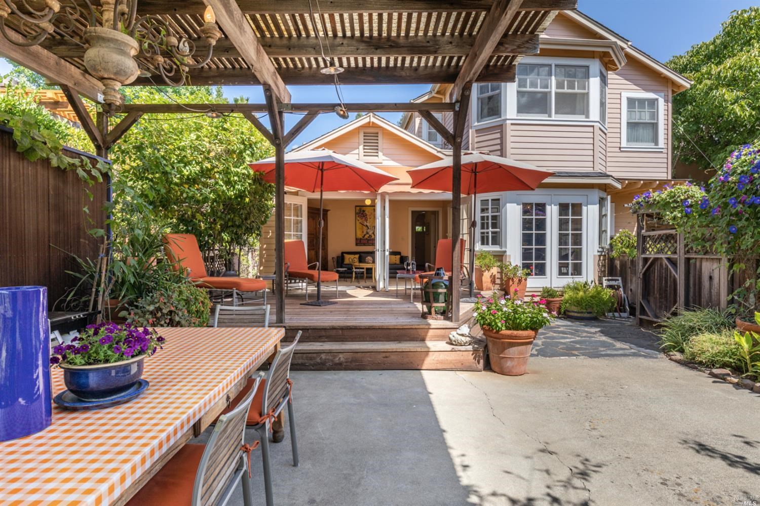 1655 Scott Street St. Helena, CA 94574 - Photo 28 of 38