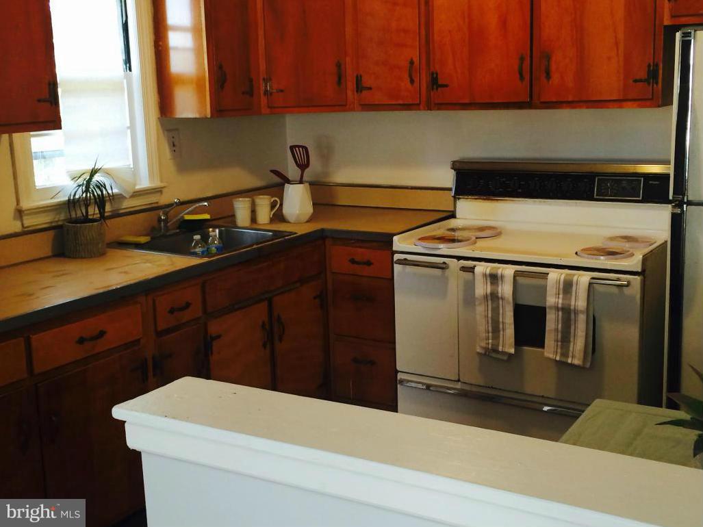 5501 Keppler Road Temple Hills, MD 20748 - Photo 9 of 17 Kitchen
