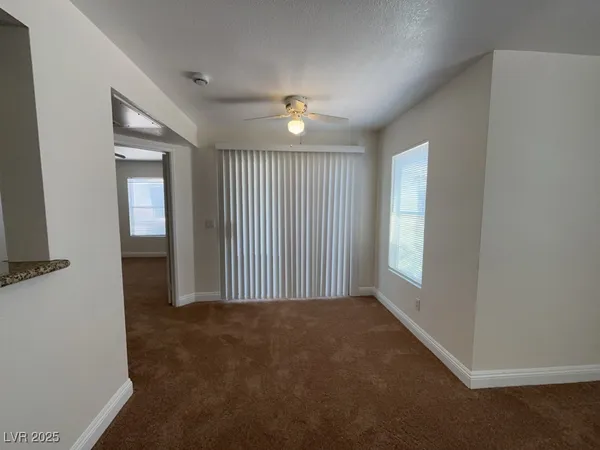 $995 | 6800 East Lake Mead Boulevard, Unit 2024, Las Vegas, NV 89156
