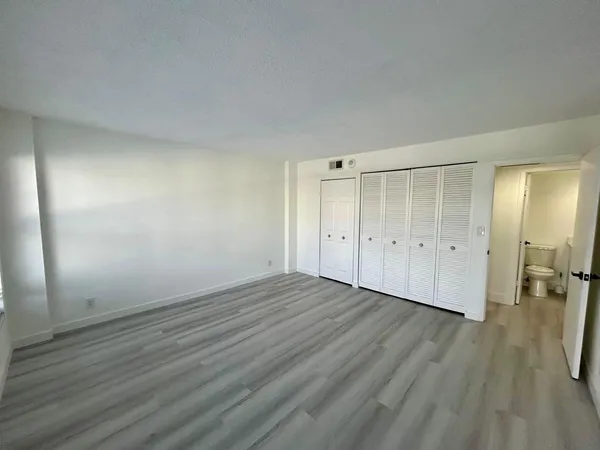 $2,250 | 405 North Ocean Boulevard, Unit 527, Pompano Beach, FL 33062