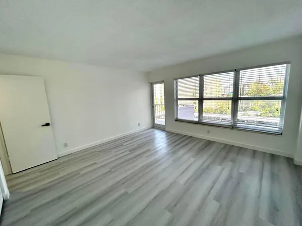 $2,250 | 405 North Ocean Boulevard, Unit 527, Pompano Beach, FL 33062