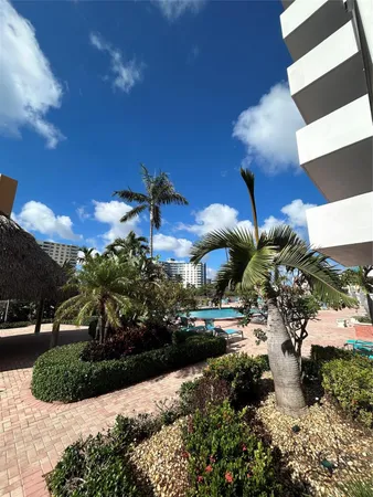 $2,250 | 405 North Ocean Boulevard, Unit 527, Pompano Beach, FL 33062