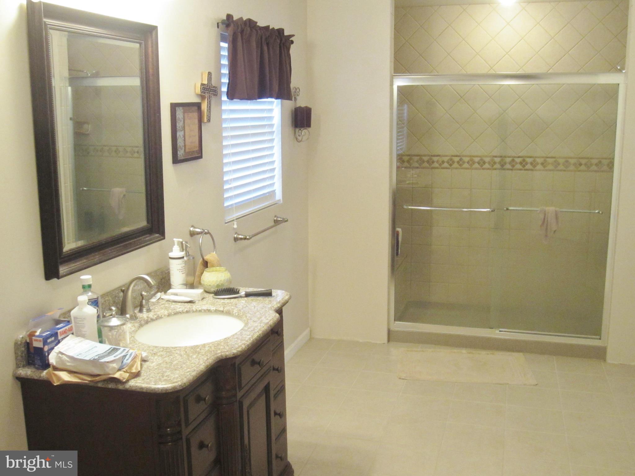 1512 Evergreen Road Severn, MD 21144 - Photo 12 of 27 Bath (Master)