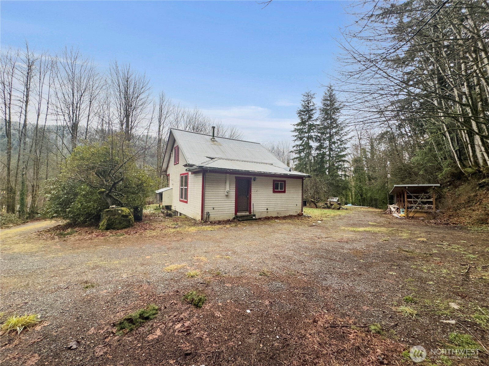 402 5th Street Index, WA 98256 - Photo 2 of 12 Gallery Image 2
