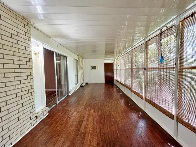 $2,050 | 907 South Bowen Road, Arlington, TX 76013