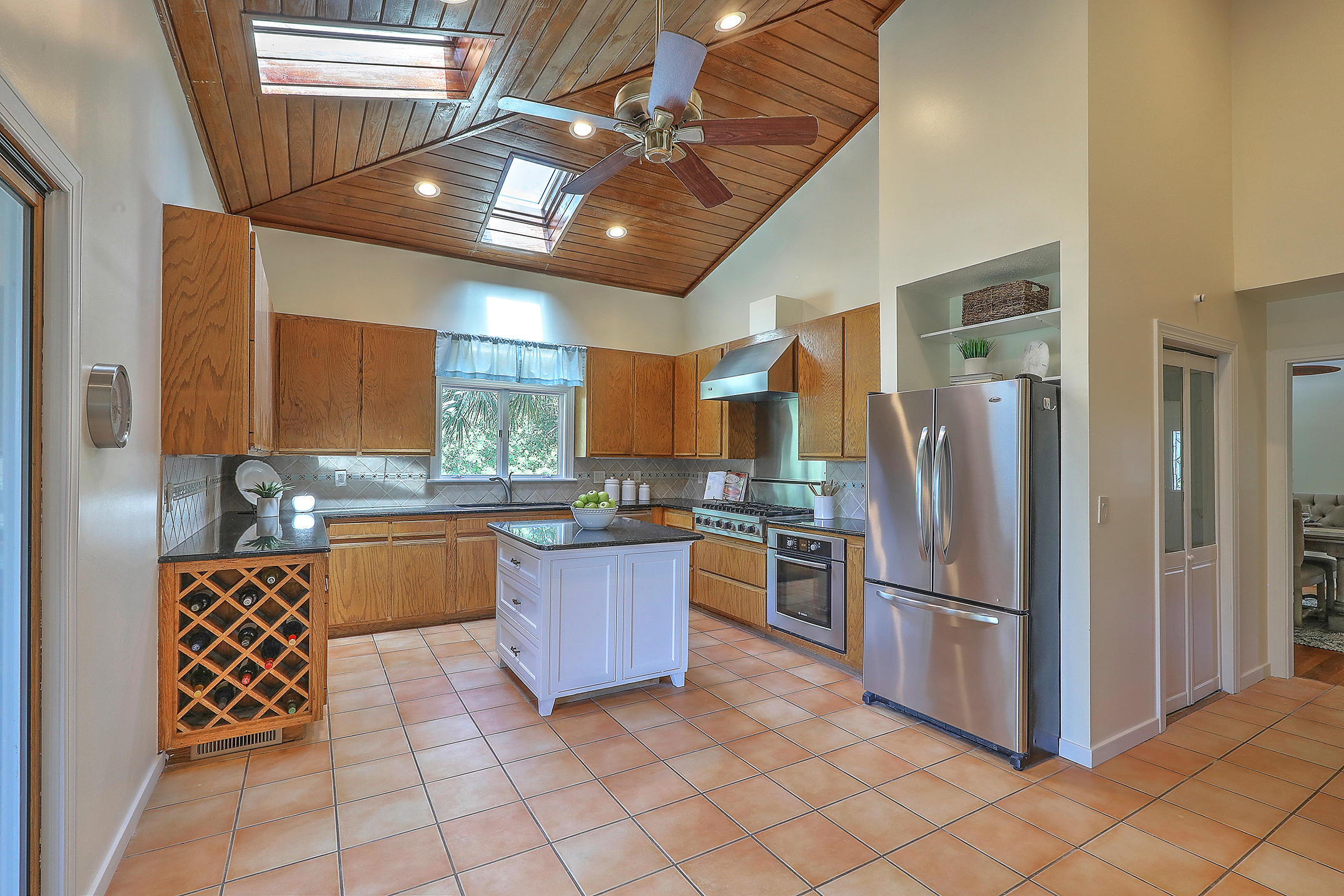 808 Milldenhall Road Mount Pleasant, SC 29464 - Photo 32 of 65 1R3A8720_1_2