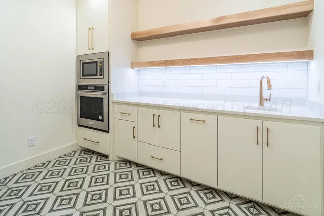 $694,000 | 1207 Herring Ranch Road, Amarillo, TX 79124