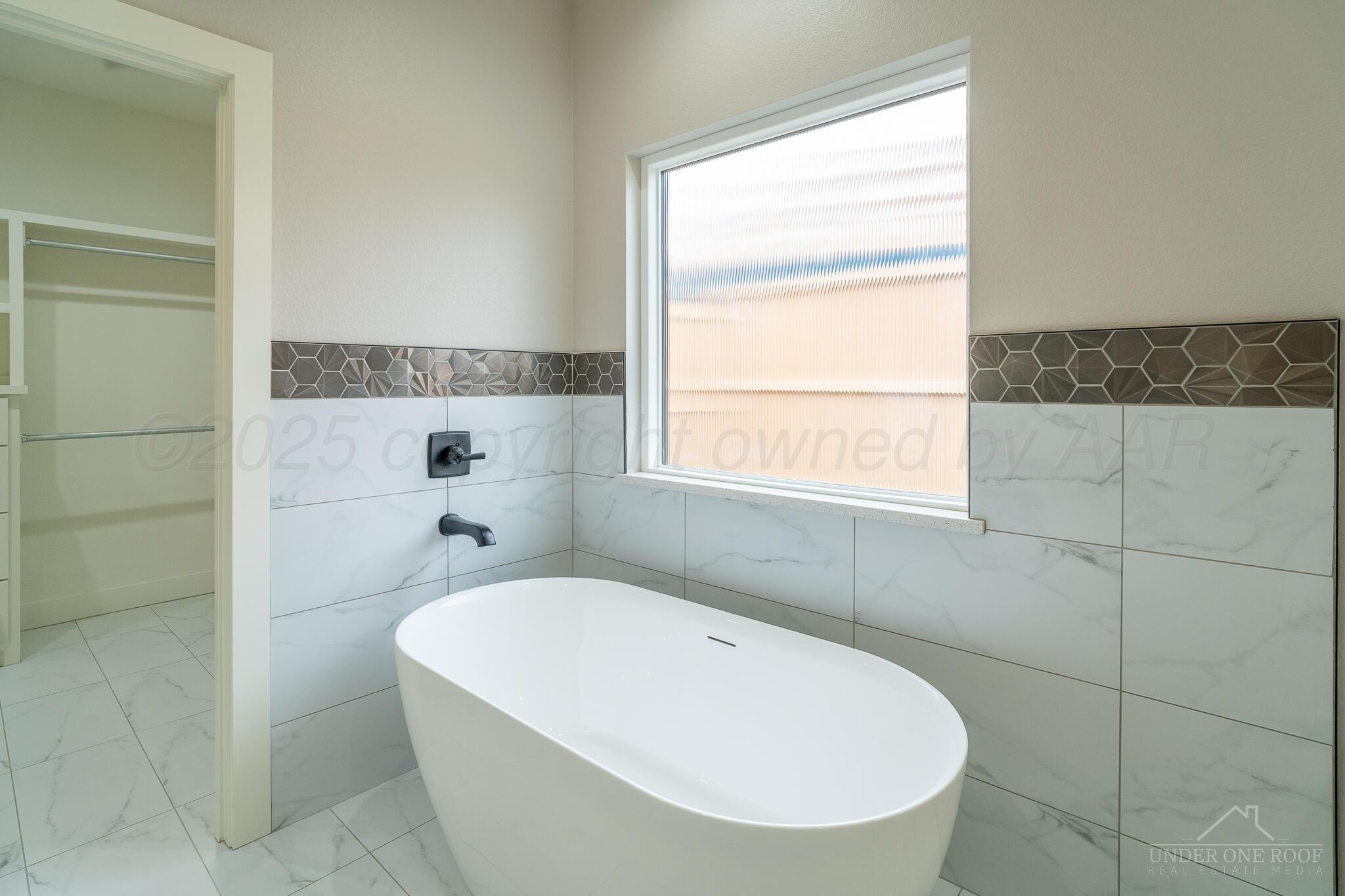 1207 Herring Ranch Road Amarillo, TX 79124 - Photo 43 of 68 Master Bath