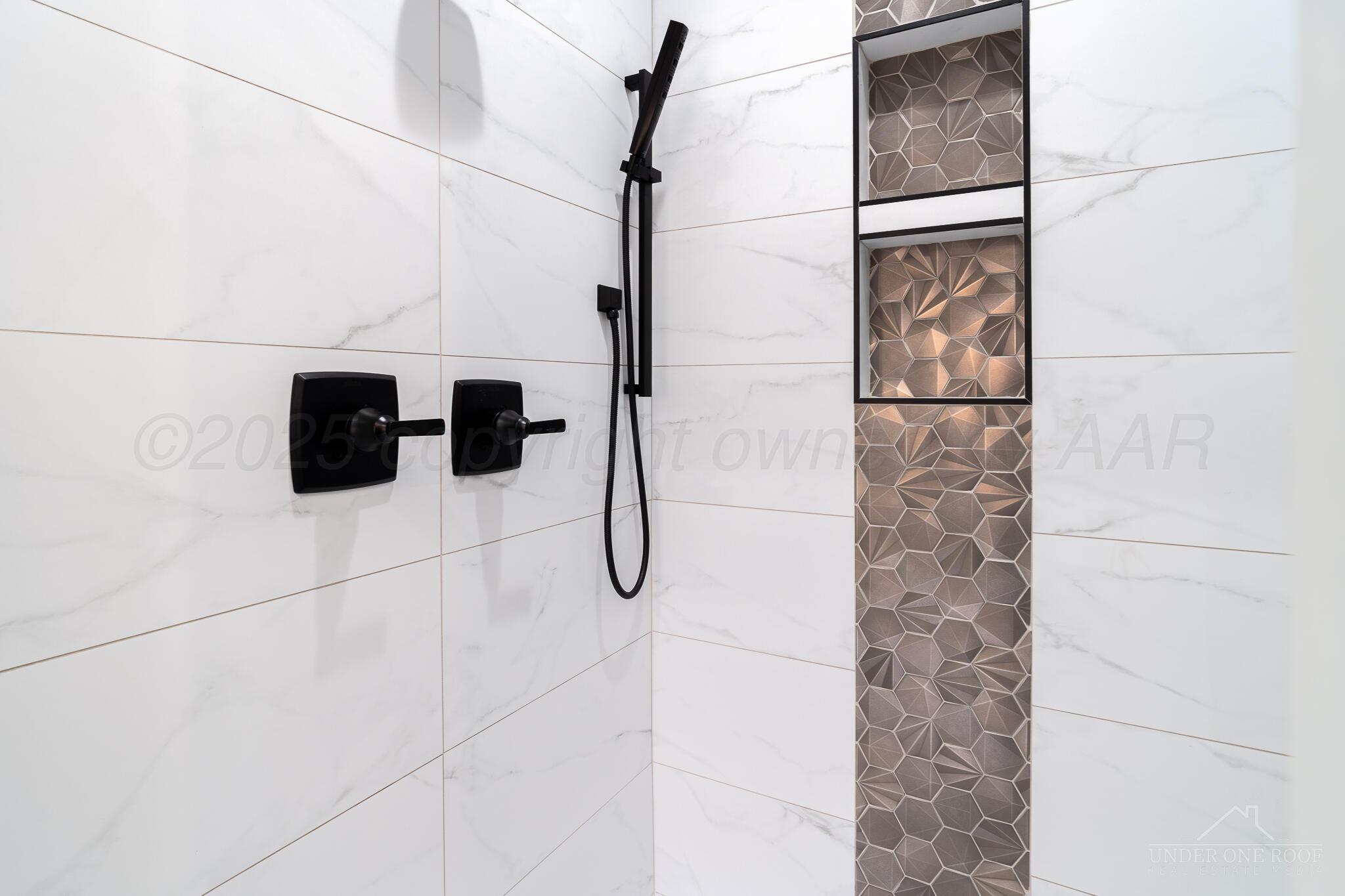 1207 Herring Ranch Road Amarillo, TX 79124 - Photo 45 of 68 Master Bath