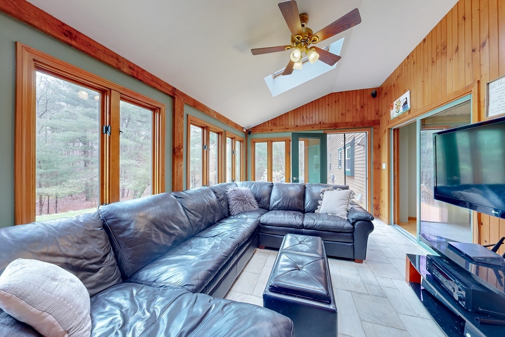 138 Island Road Millis, MA 02054 - Photo 5 of 42 Gallery Image 5