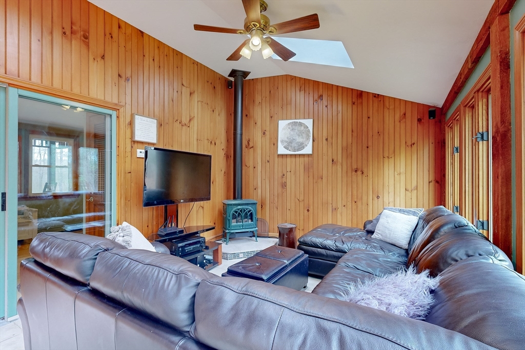 138 Island Road Millis, MA 02054 - Photo 6 of 42 Gallery Image 6