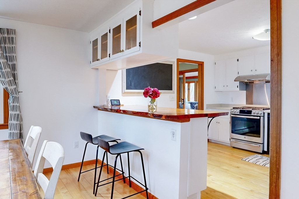 138 Island Road Millis, MA 02054 - Photo 10 of 42 Gallery Image 10