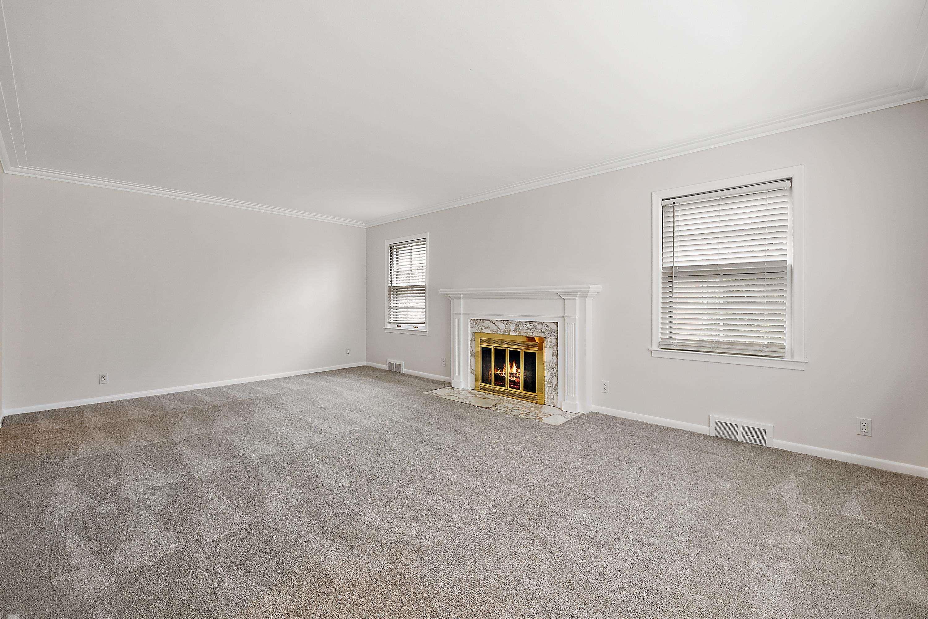 49 Hampton Road Grosse Pointe Shores, MI 48236 - Photo 7 of 51