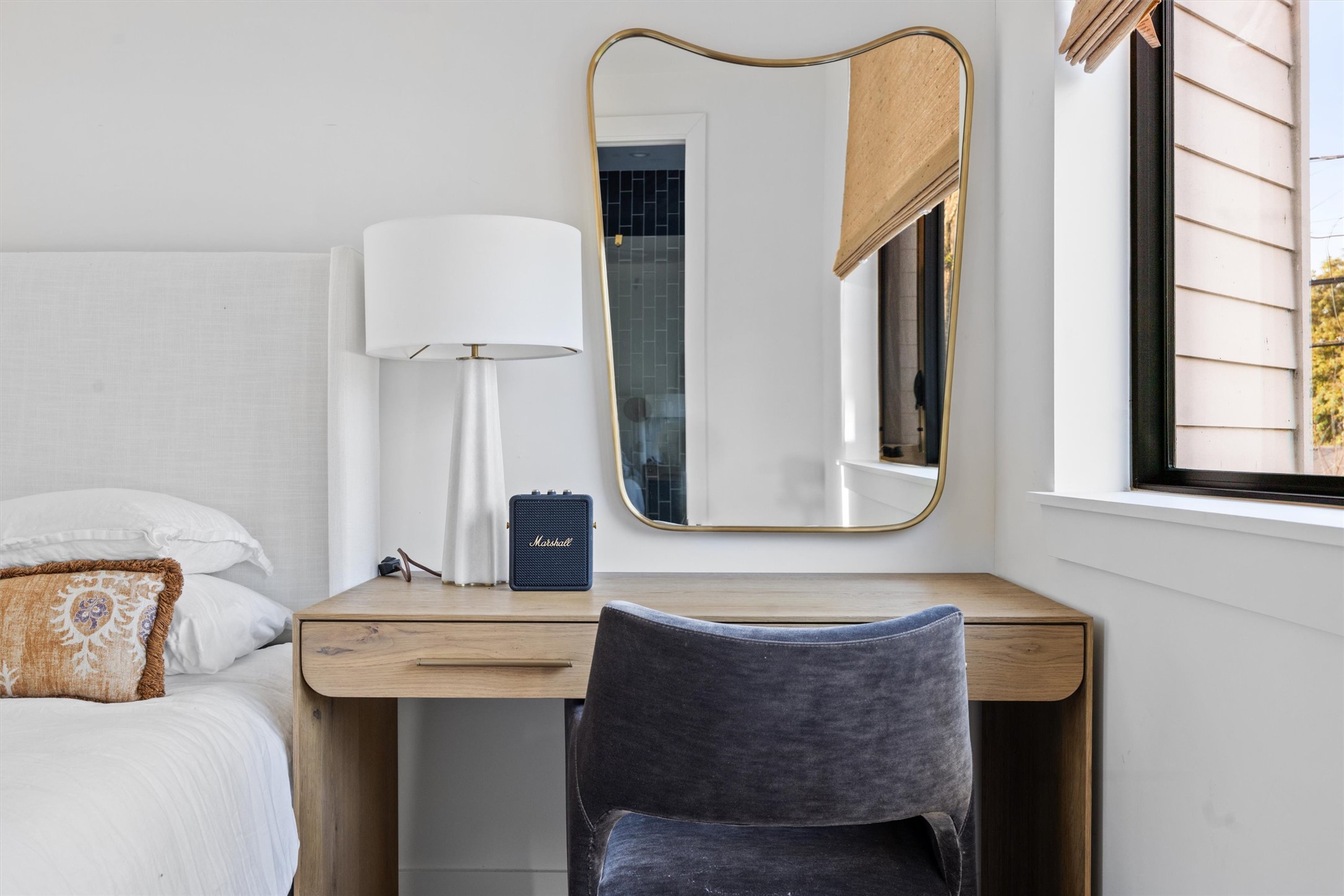 4604 South 2nd Street, Unit 2 Austin, TX 78745 - Photo 24 of 35 Room for a desk or dresser.