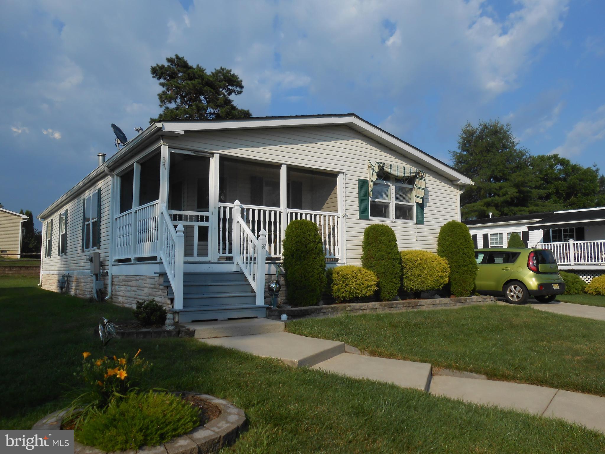 37 Pine Ridge Boulevard Manchester Township, NJ 08759 - Photo 2 of 29