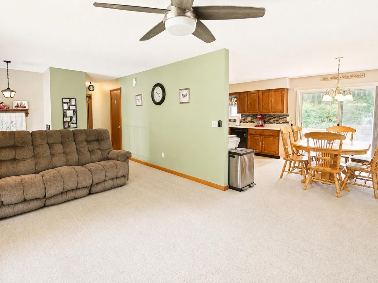 410 Hullcrest Road Shelburne, VT 05482 - Photo 8 of 34 Gallery Image 8