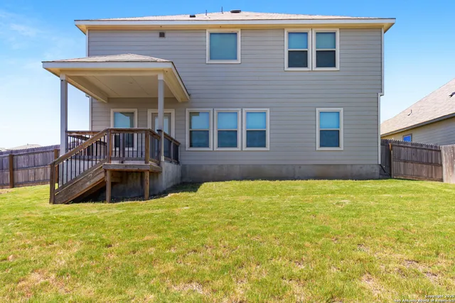 $2,585 | 6822 Titan Park, Converse, TX 78109