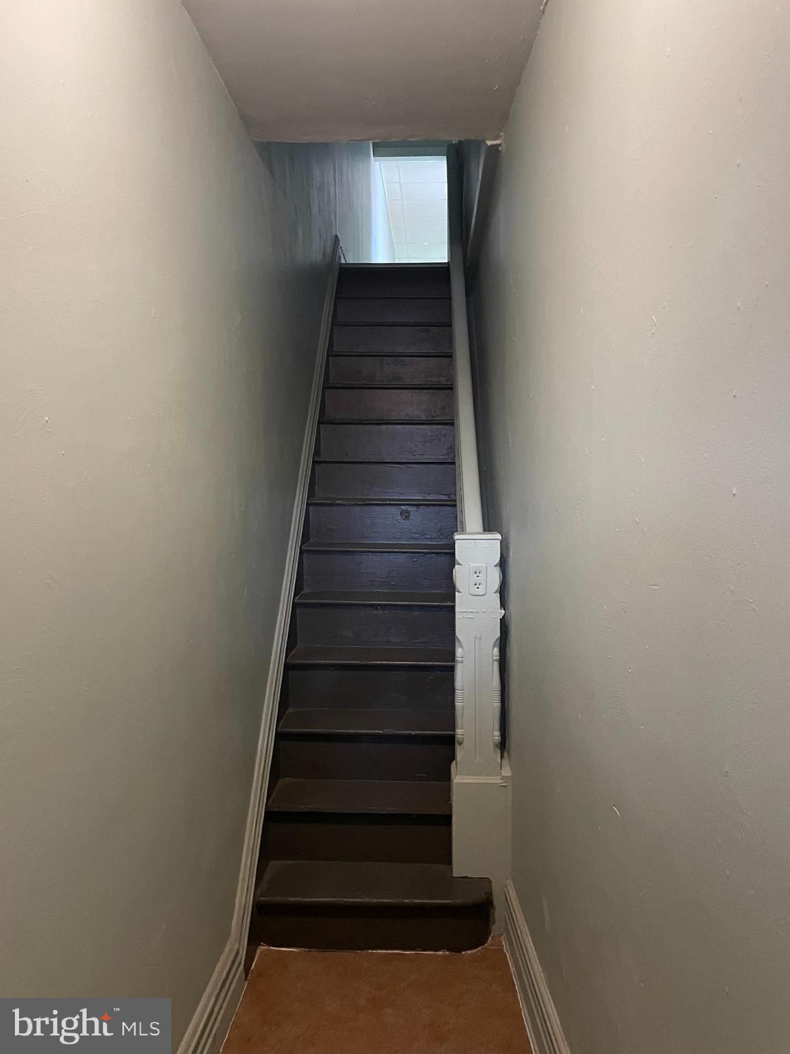 1116 Robeson Street Reading, PA 19604 - Photo 10 of 17 2nd fl