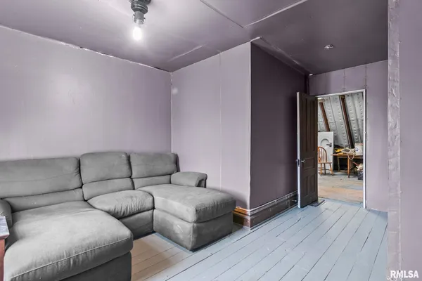 $80,000 | 227 North Walnut Street, Maroa, IL 61756