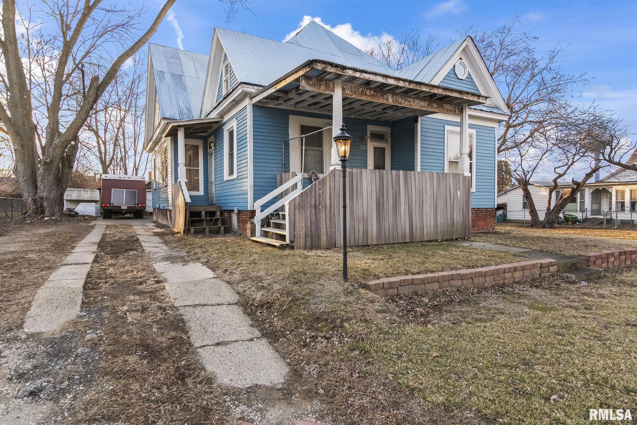227 North Walnut Street Maroa, IL 61756 - Photo 4 of 43