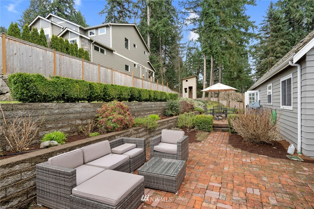 17910 Circle Drive Bothell, WA 98011 - Photo 24 of 26 Gallery Image 24