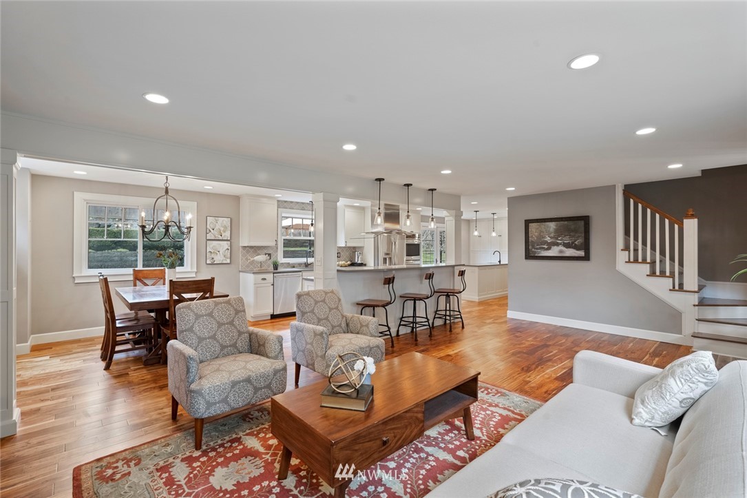 17910 Circle Drive Bothell, WA 98011 - Photo 6 of 26 Gallery Image 6