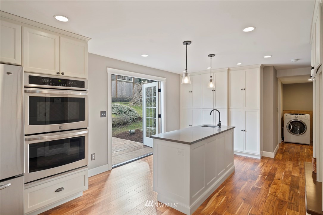 17910 Circle Drive Bothell, WA 98011 - Photo 8 of 26 Gallery Image 8