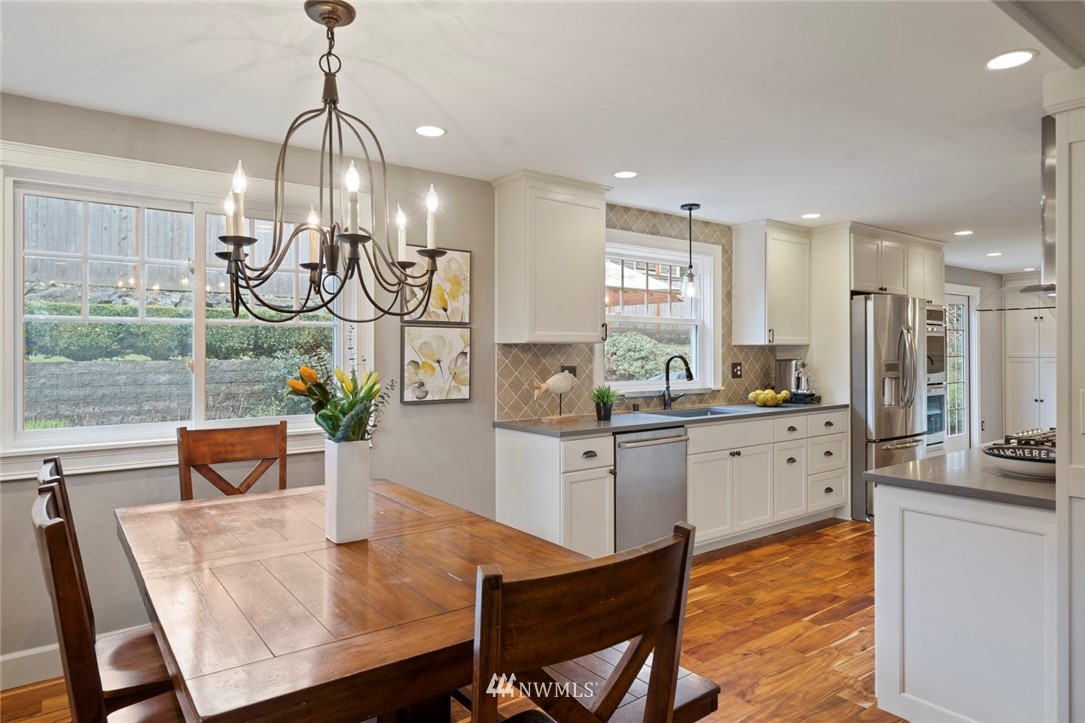17910 Circle Drive Bothell, WA 98011 - Photo 10 of 26 Gallery Image 10