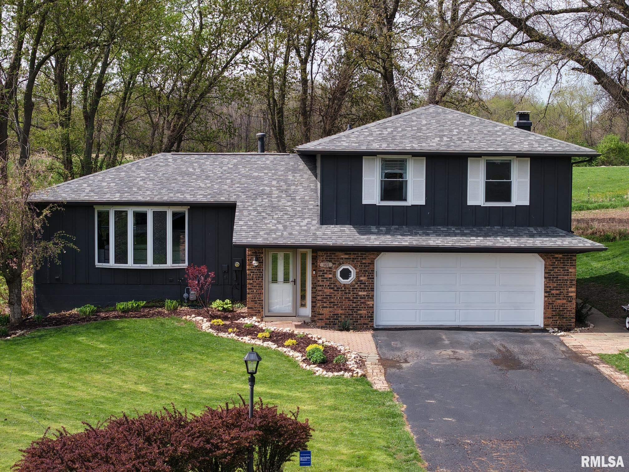 4823 South Valeta Court Mapleton, IL 61547 - Photo 1 of 43 Gallery Image 1