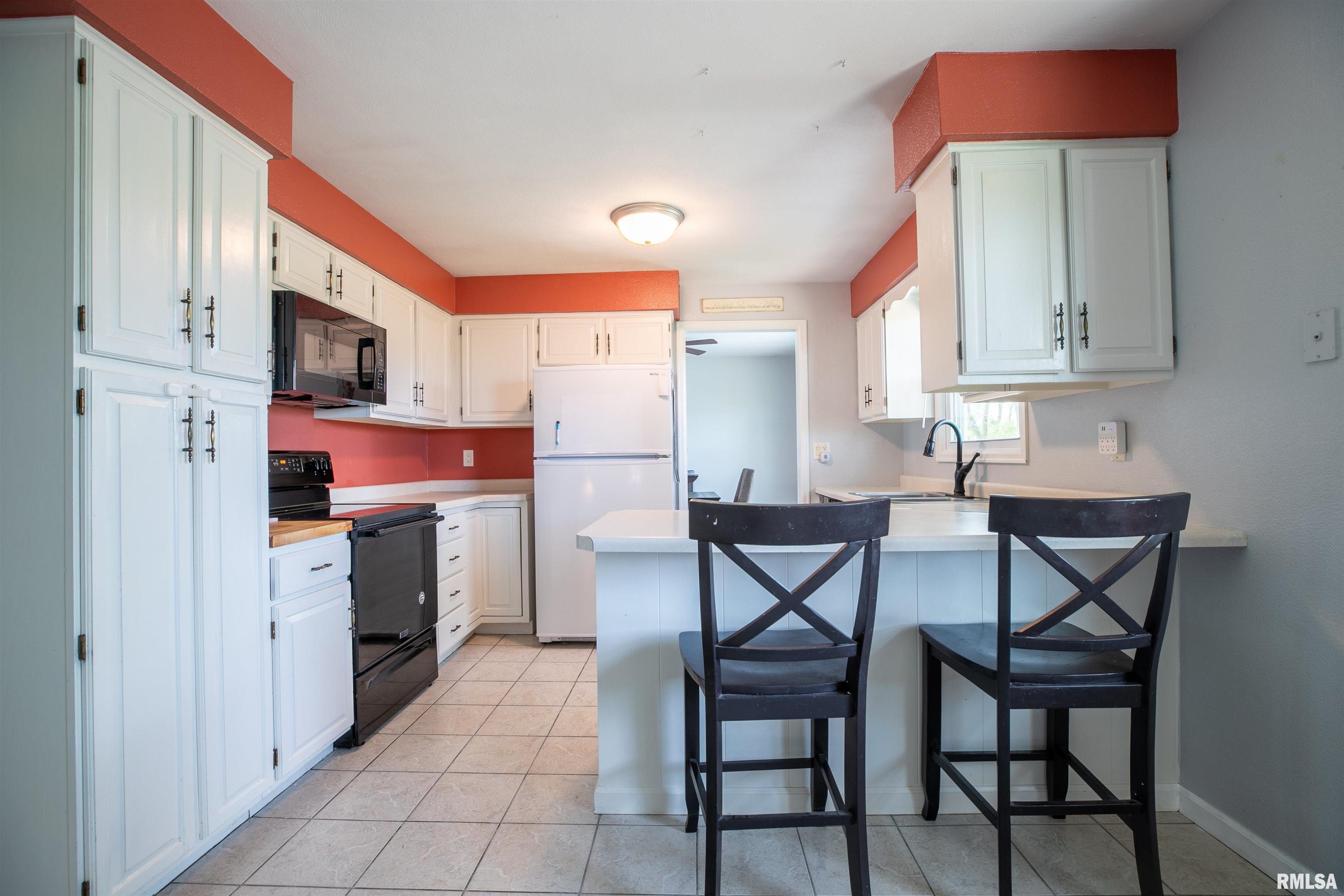 4823 South Valeta Court Mapleton, IL 61547 - Photo 19 of 43 Gallery Image 19