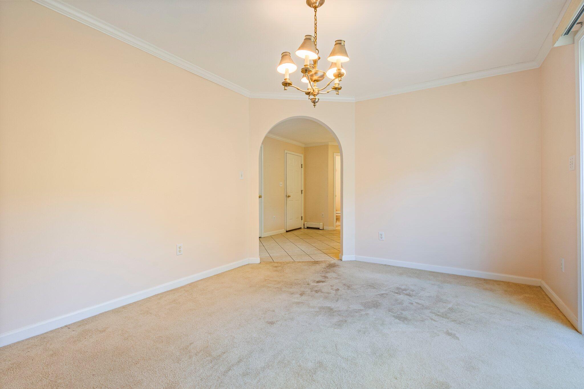 22 Joseph Drive, Unit 6 Gorham, ME 04038 - Photo 16 of 36 Dining Room