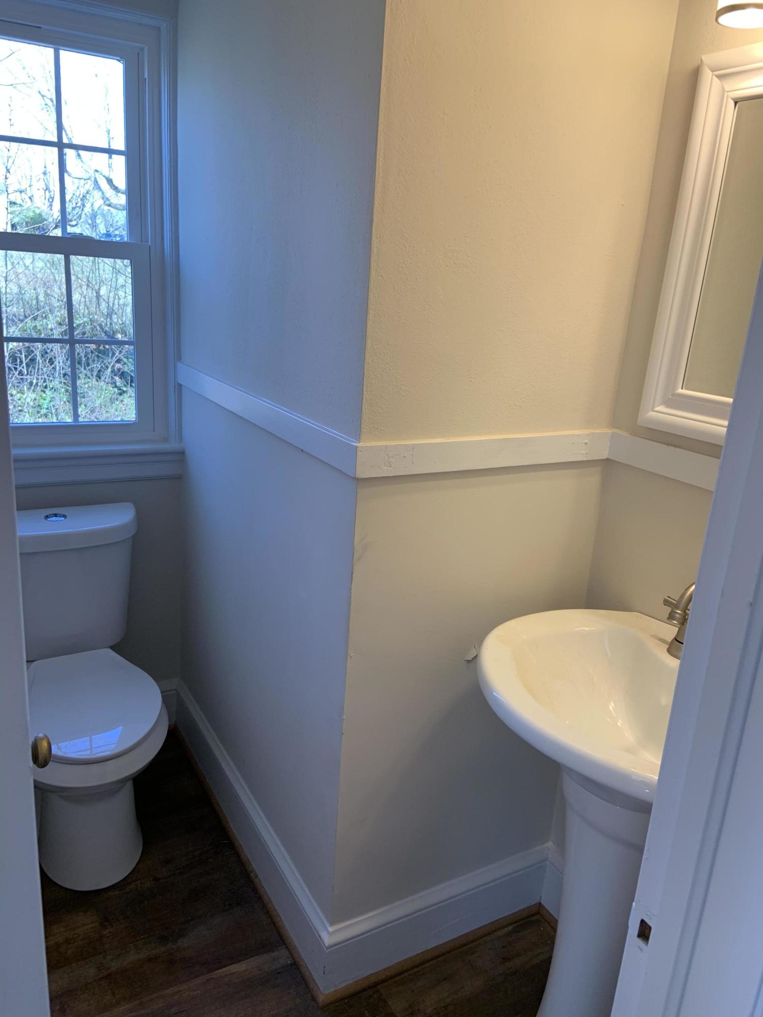 4004 Cove Road Roanoke, VA 24017 - Photo 23 of 30 a bathroom with a toilet and a sink