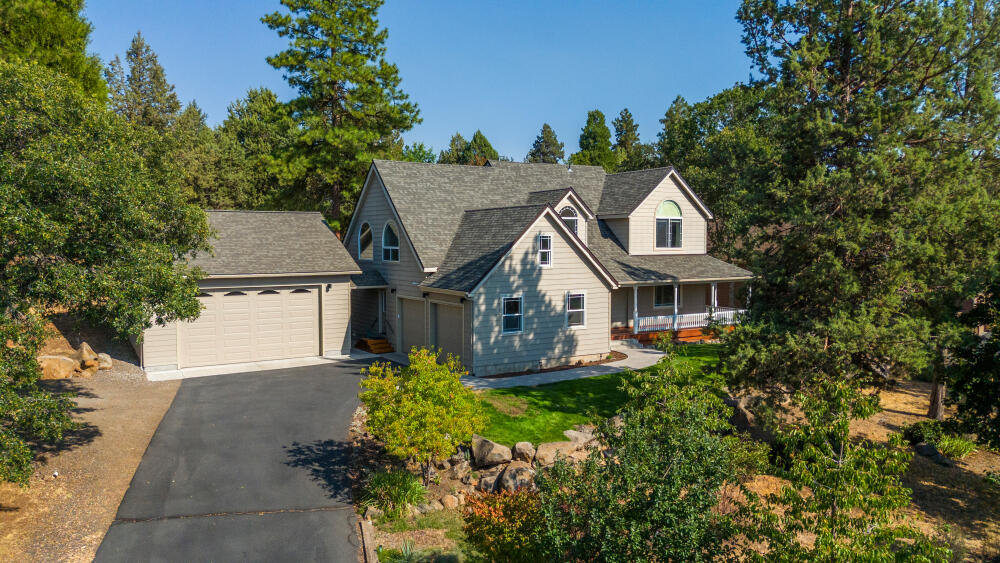 10831 Kestrel Road Klamath Falls, OR 97601 - Photo 1 of 51 Gallery Image 1