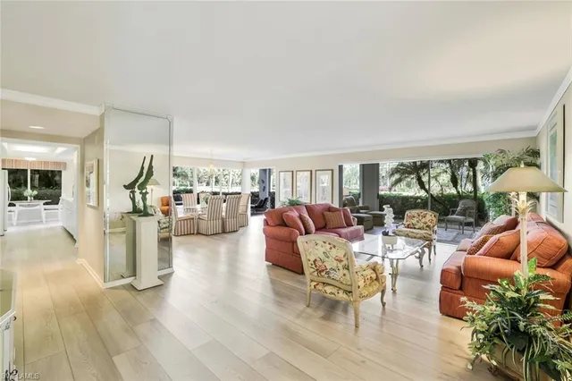 $10,000 | 1111 Wildwood Lane, Unit 1111, Naples, FL 34105