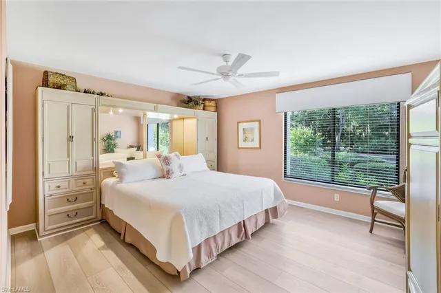 $10,000 | 1111 Wildwood Lane, Unit 1111, Naples, FL 34105